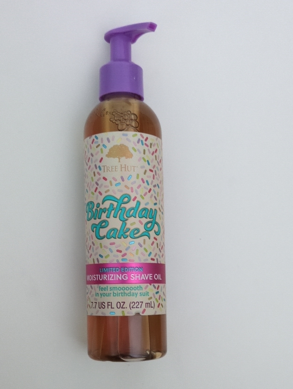 Discontinued Tree Hut Birthday Cake Shaving Oil